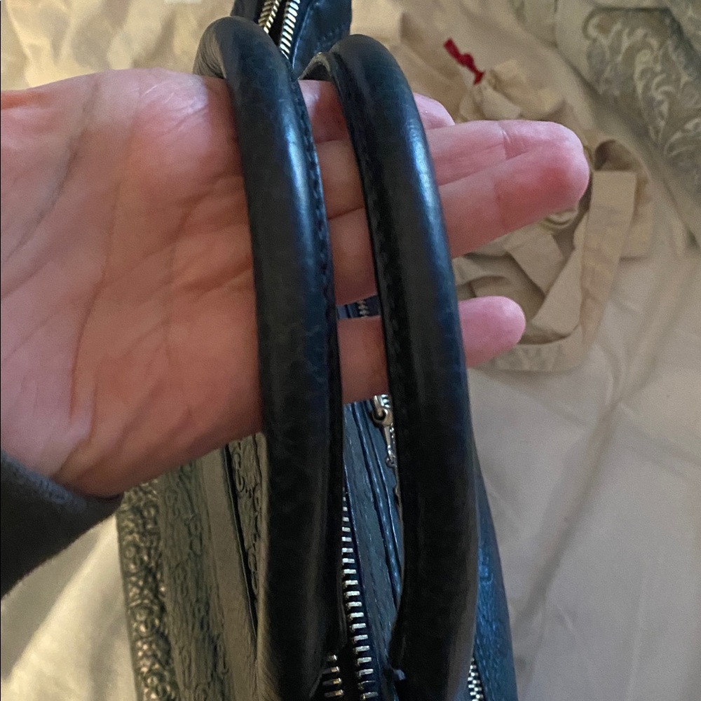 Gucci Hunter Green Satchel with Gold Accents - Picture 11 of 13